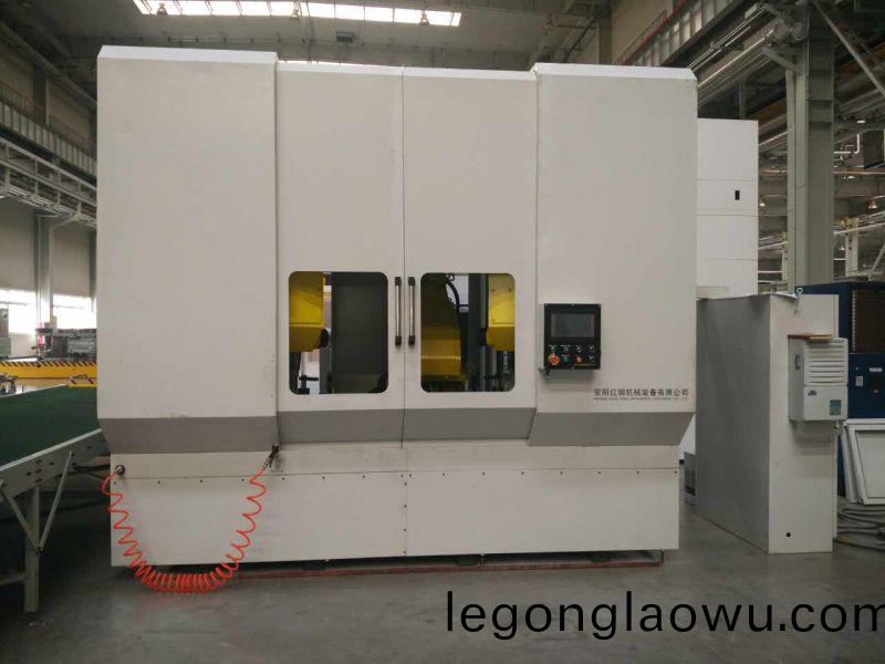 异型管锯切数控机床